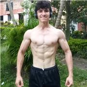 Doy asesoría de cómo ejercitarse en casa y cómo puedes organizar tus rutinas diarias y semanales